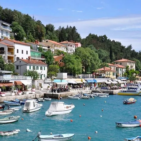 Lägenhet 4persons App,balcony,sea View,wifi,569 *