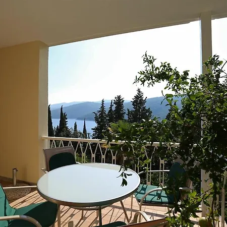 Apartment 4persons App,balcony,sea View,wifi,569 *